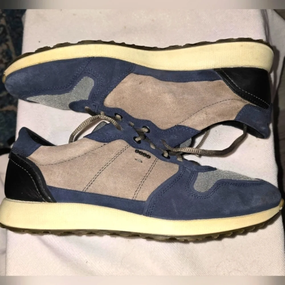 Ecco Astir Lace Up Suede Leather Sneakers Shoes Men's EU 43 or US 9 or 9.5